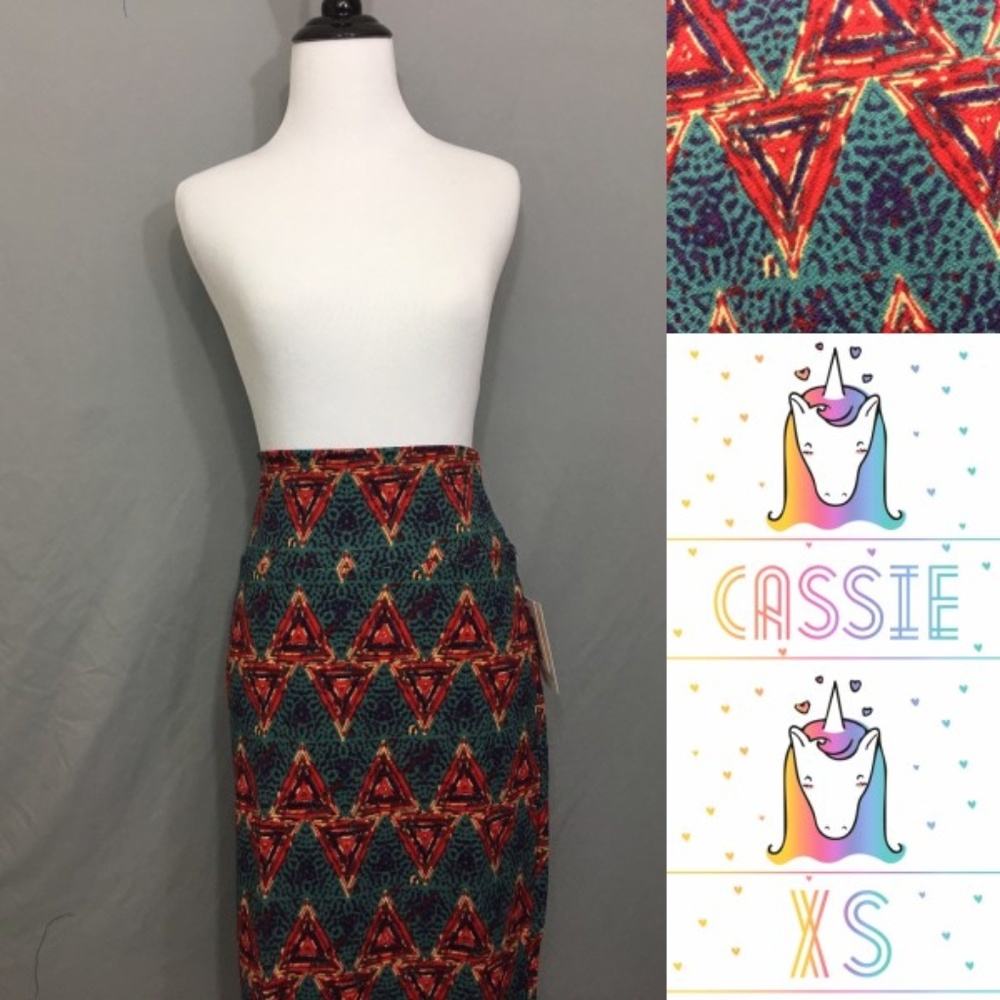NWT LuLaRoe Cassie Skirt
